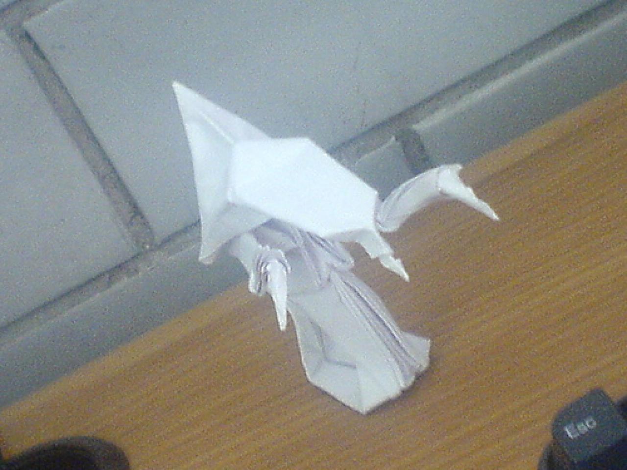 [12/06/2009] Starcraft-Figuren mit Origami-Technik gefaltet (2)
