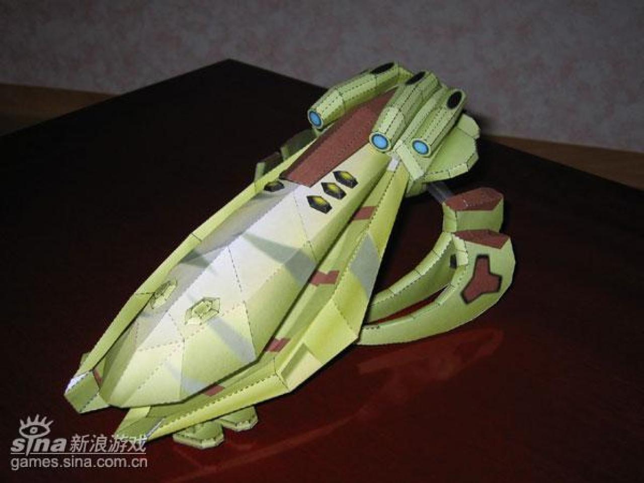 [12/06/2009] Starcraft-Modelle, komplett aus Papier (13)