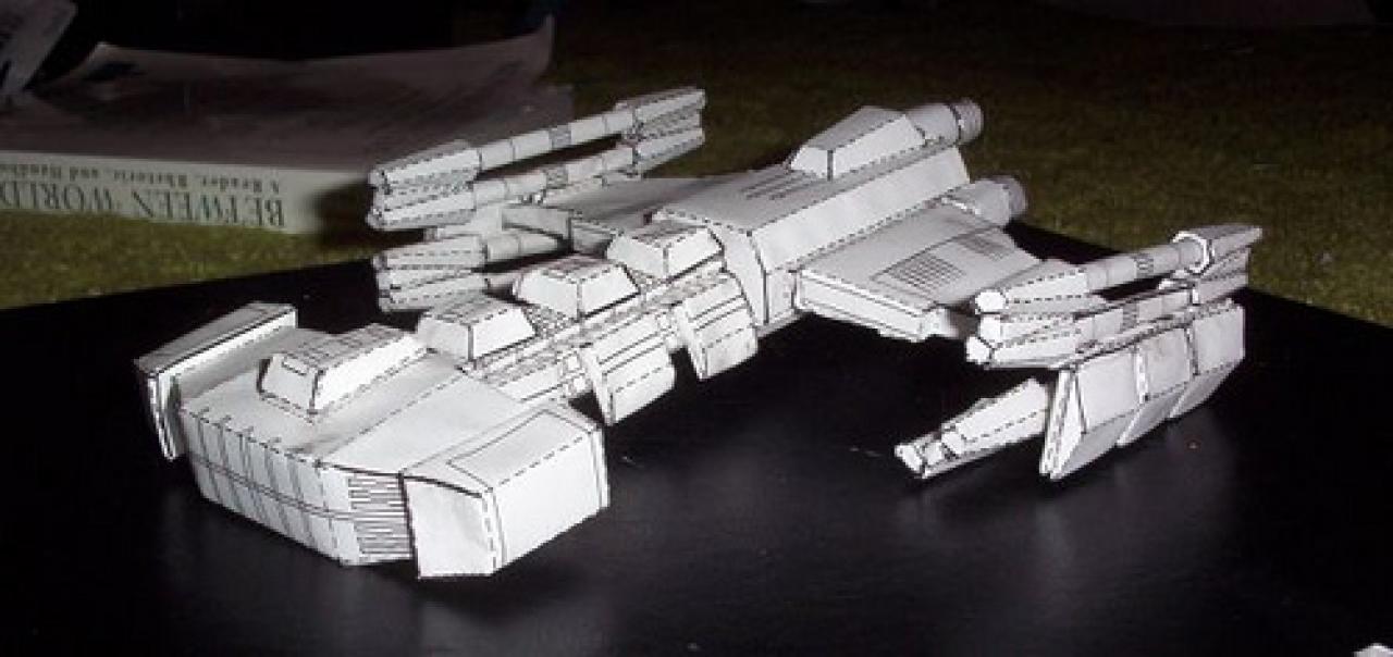 [12/06/2009] Starcraft-Modelle, komplett aus Papier (15)
