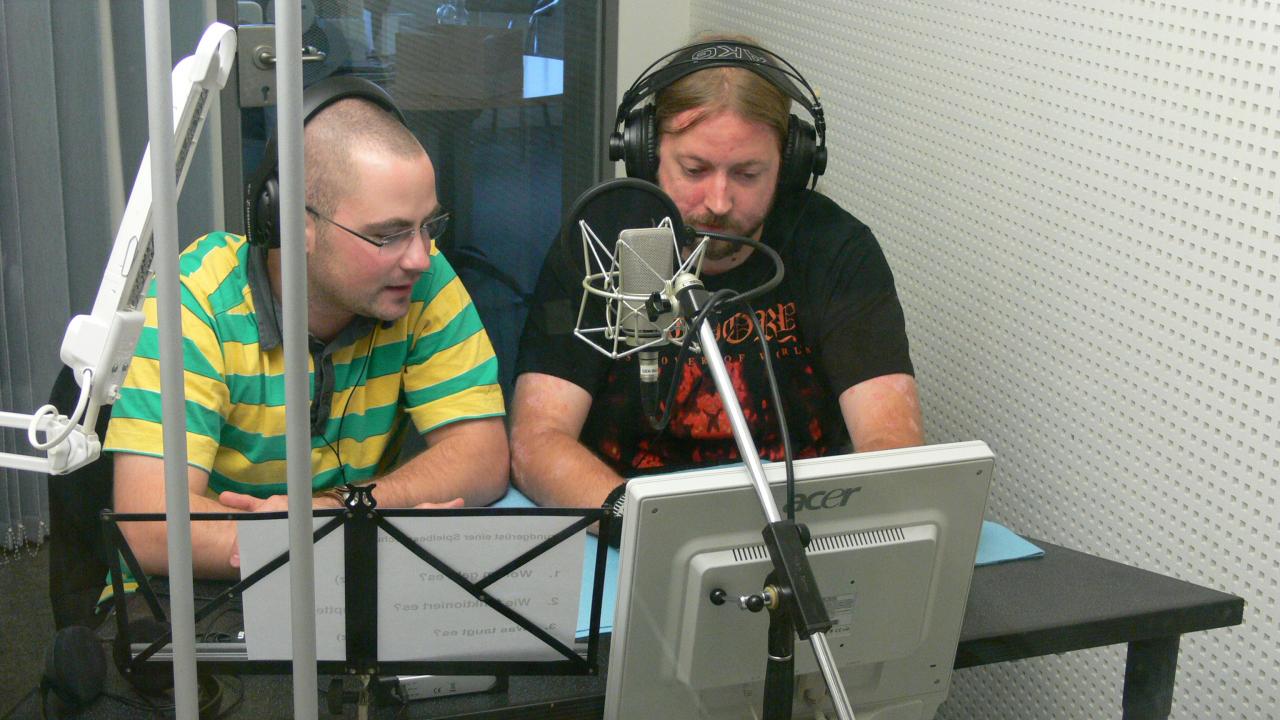 [30/07/2009] Sebastian Weber und Sascha Lohmüller sind mutig und trotzen den Saunatemperaturen.