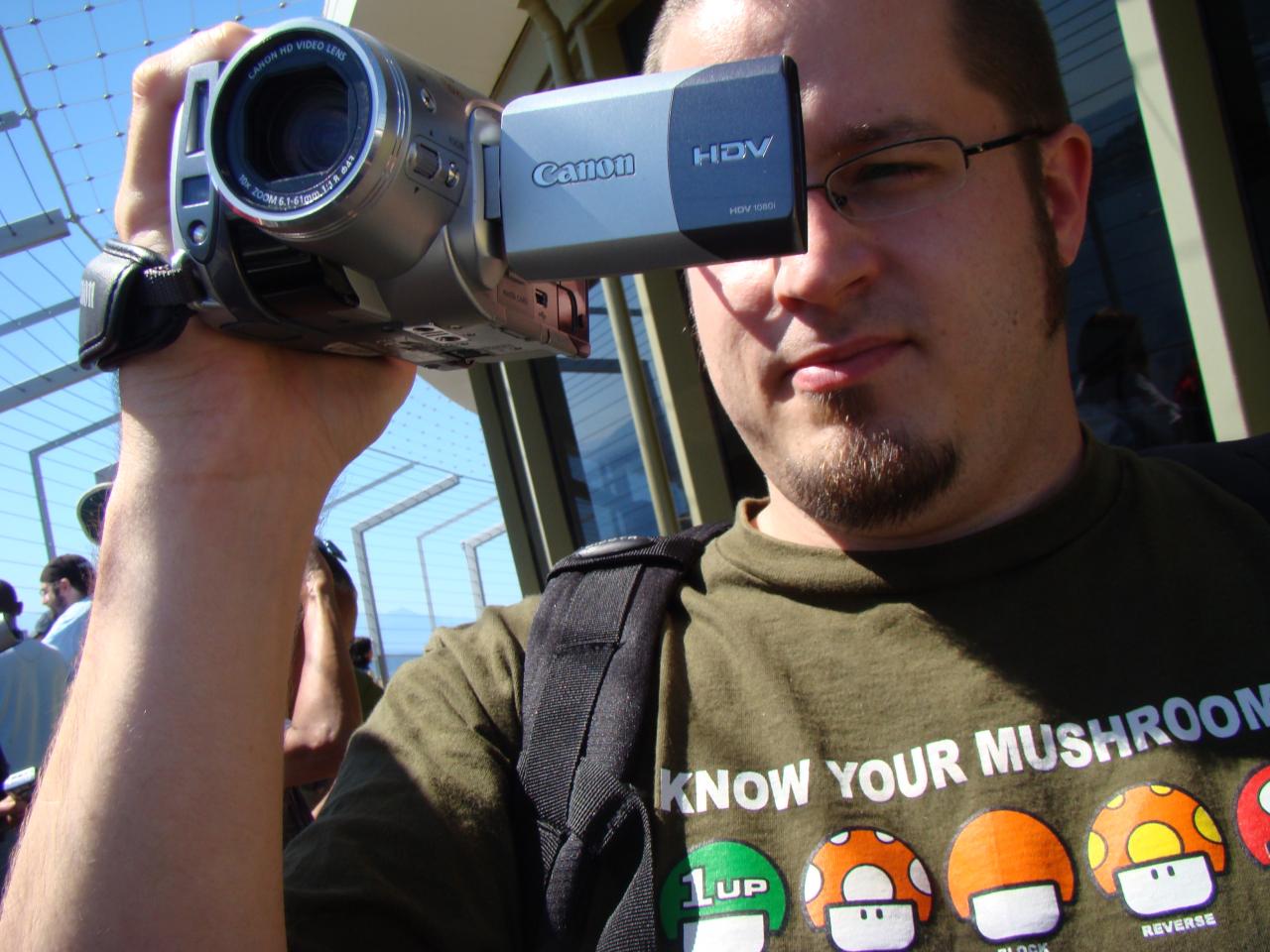 [12/09/2009] Redakteur Horn, immer bei der Arbeit.