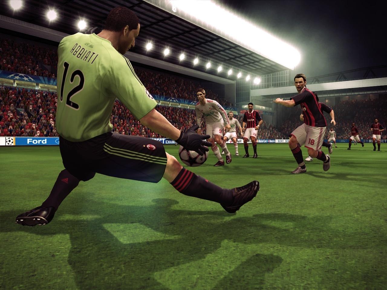 [15/10/2009] Milan-Keeper Abbiati verhindert einen Treffer von PES 2010-Coverstar Fernando Torres (2. von links).