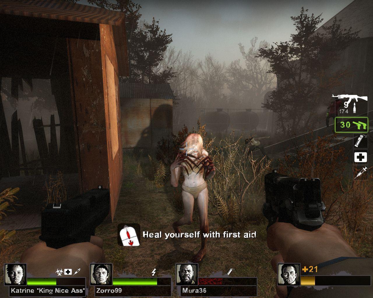 [17/11/2009] Left for Dead 2: Eine heulende Hexe (Witch) im Dunkeln und nahende Zombie-Horden im Hintergrund... Sorgen Sie für ein gefülltes Magazin! Der Koop-Modus ist besonders zu empfehlen.