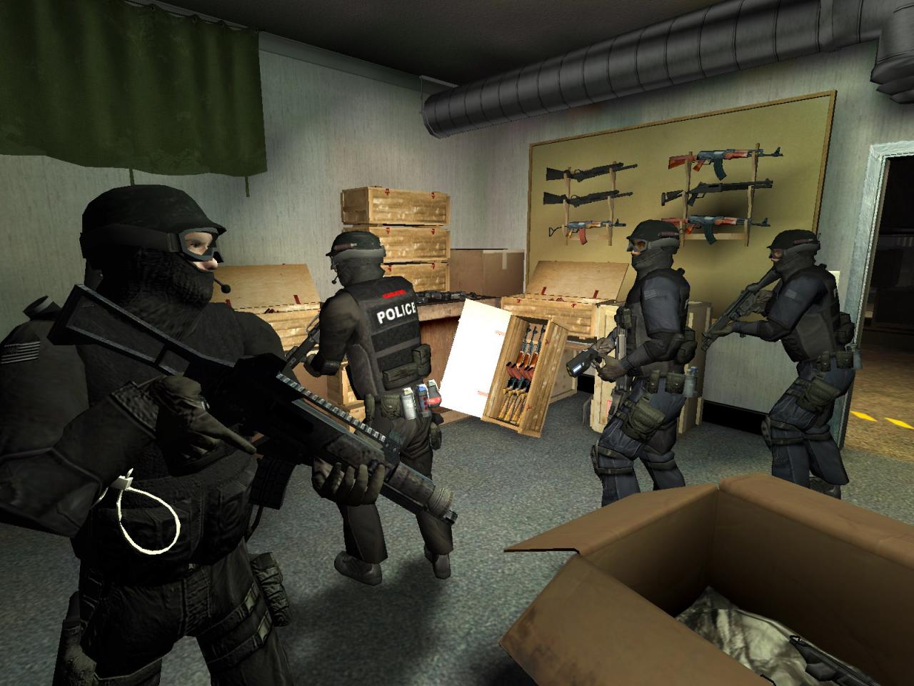 Twitch: Ein S.W.A.T.-Team im Spiel.