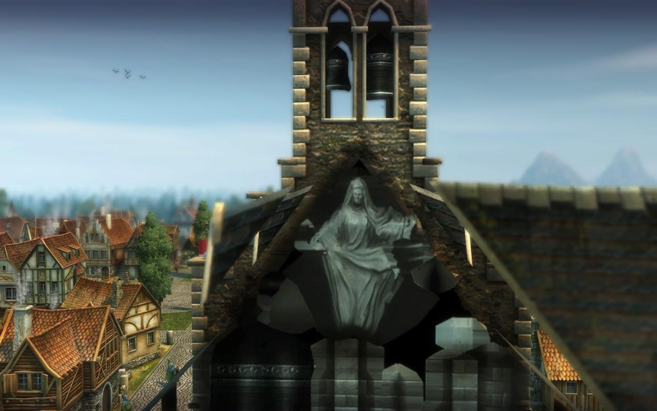 [13/01/2010] Versteckt sich im Dach der Kirche: Frauen-Statue.