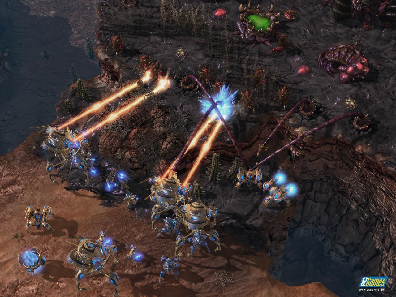 [15/01/2010] StarCraft 2 - Wer nicht im Besitz eines PCs oder Mac ist, muss auf die aktuelle Strategiereferenz wohl oder übel verzichten. Im Mehrspieler-Modus ist StarCraft 2 aufgrund des fairen Matchmaking-Systems und der ausbalancierten Fraktionen eine Wucht.