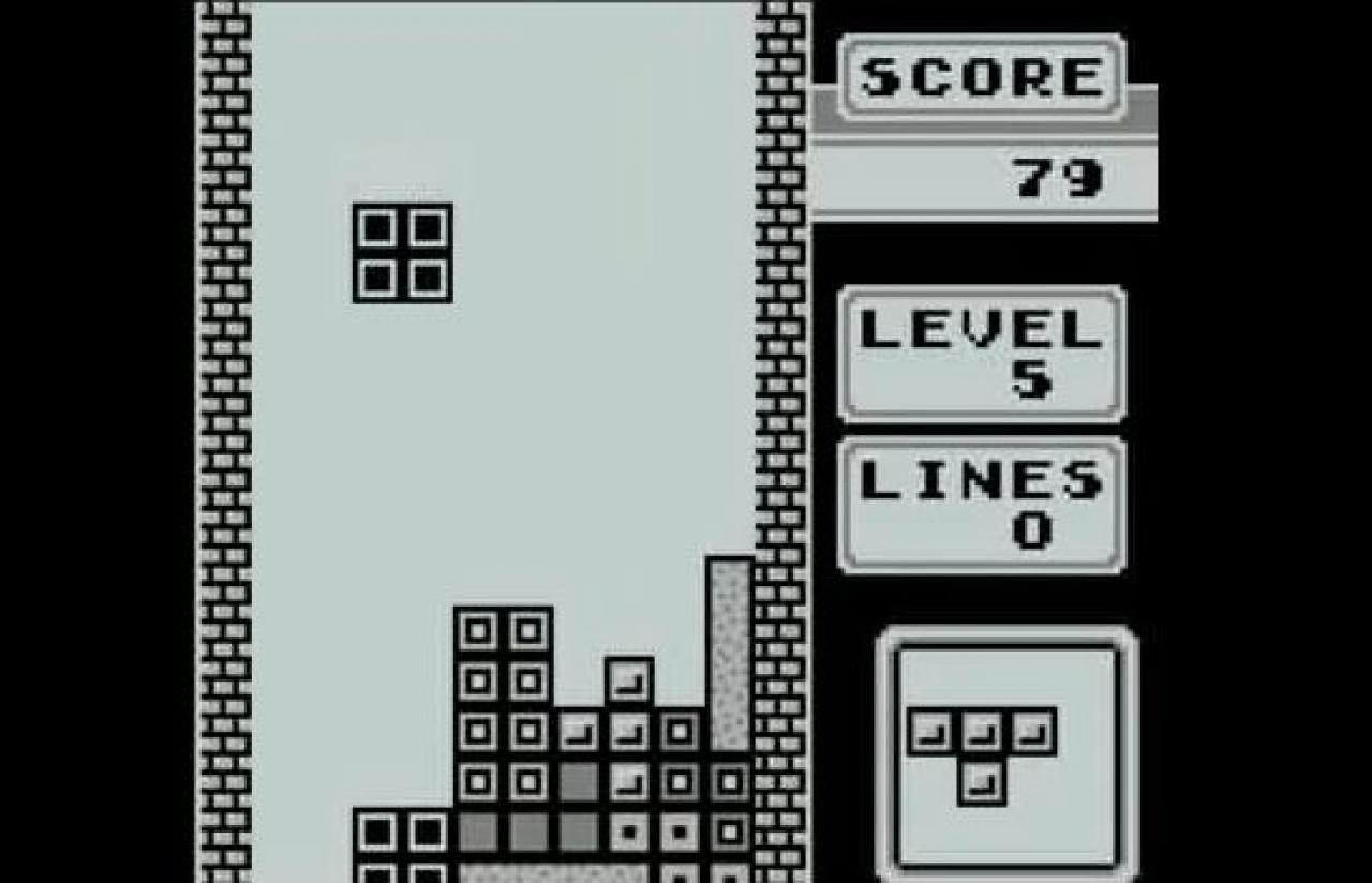 [26/03/2010] Von Tetris, dem Spiel des Programmierers Alexei Paschitnow, gibt es inzwischen zahllose Versionen. Hier ist aber noch das Orginal für den ersten Gameboy zu sehen.