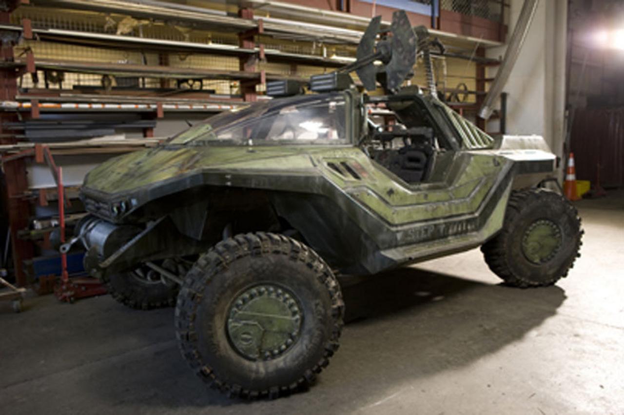 [30/04/2010] Für die inzwischen gecancelte Verfilmung der Halo-Reihe durch Neil Blomkamp, wurde der Warthog real nachgebaut. 