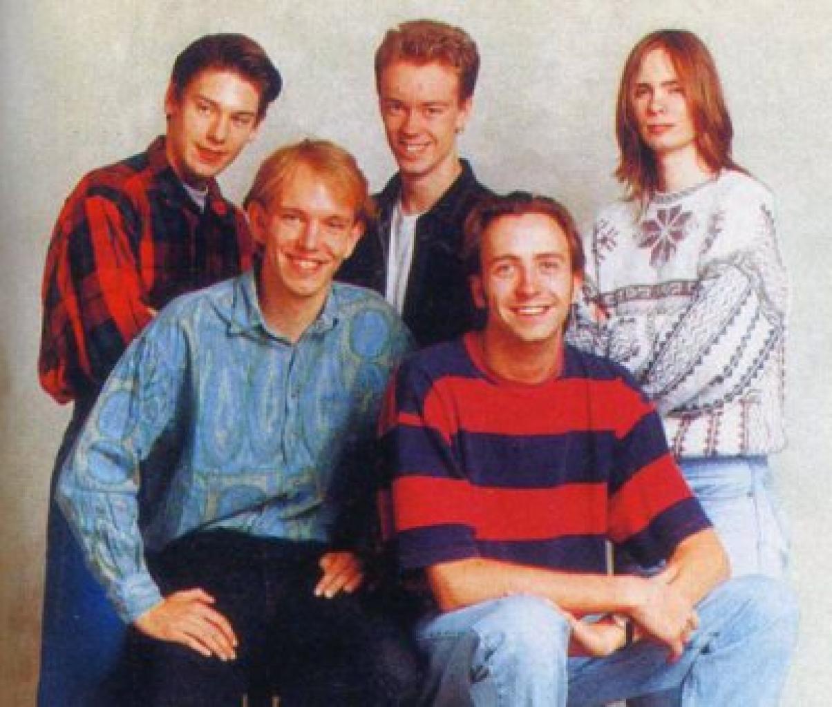[25/05/2010] Die DICE-Gründer anno 1993 (v. l. n. r.): Markus Nyström, Fredrik Liliegren, Andreas Axelsson, Olof Gustafsson und Ulf Mandorff 