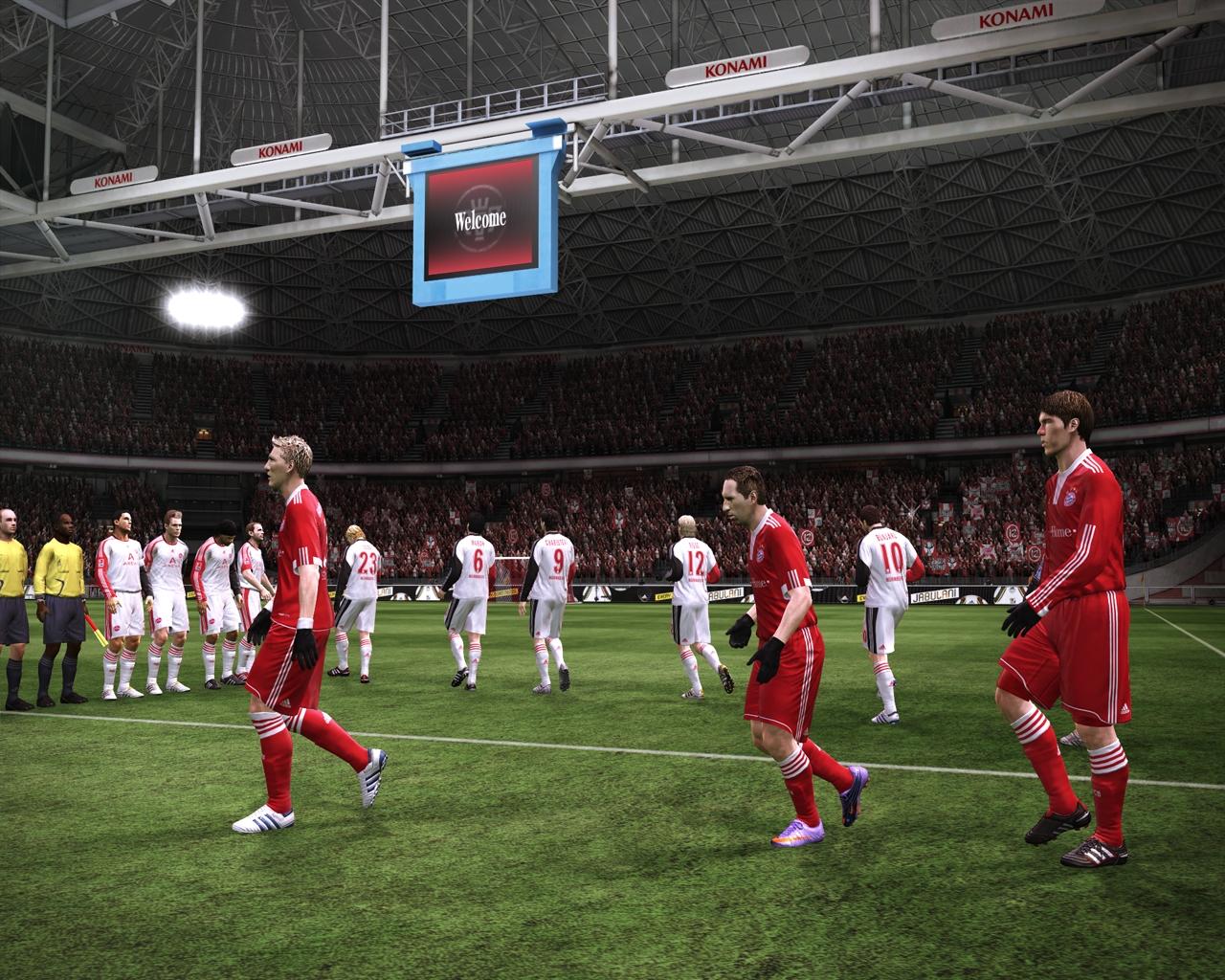 [11/05/2010] PES 2010 1.920 x 1536 reseized auf 1.280 x 1.024 mit 16xMSAA und 16xAF inklusive PESedit Patch 2.6 und HD-Emblemen.