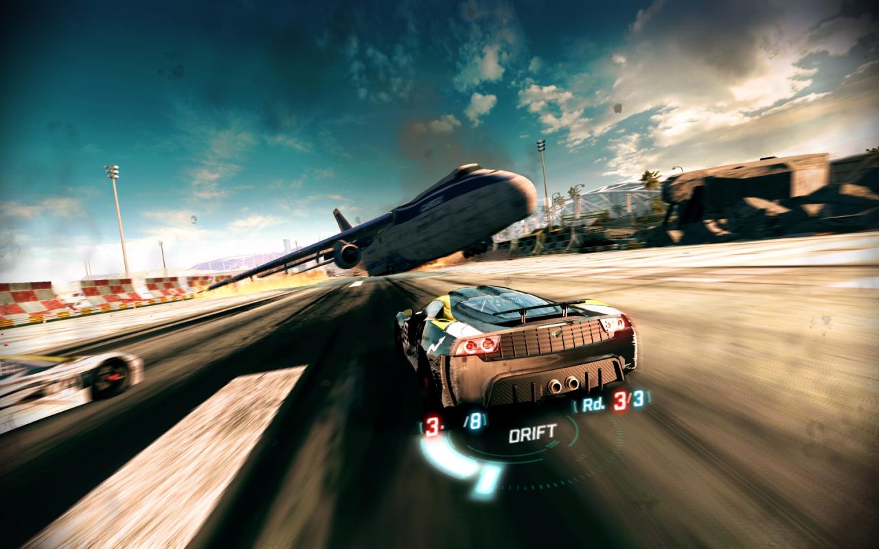 [17/05/2010] Die roten Powerplays setzt Black Rock Studio erstklassig um. Hier rast ein Flugzeug über die Strecke und über Sie hinweg.
