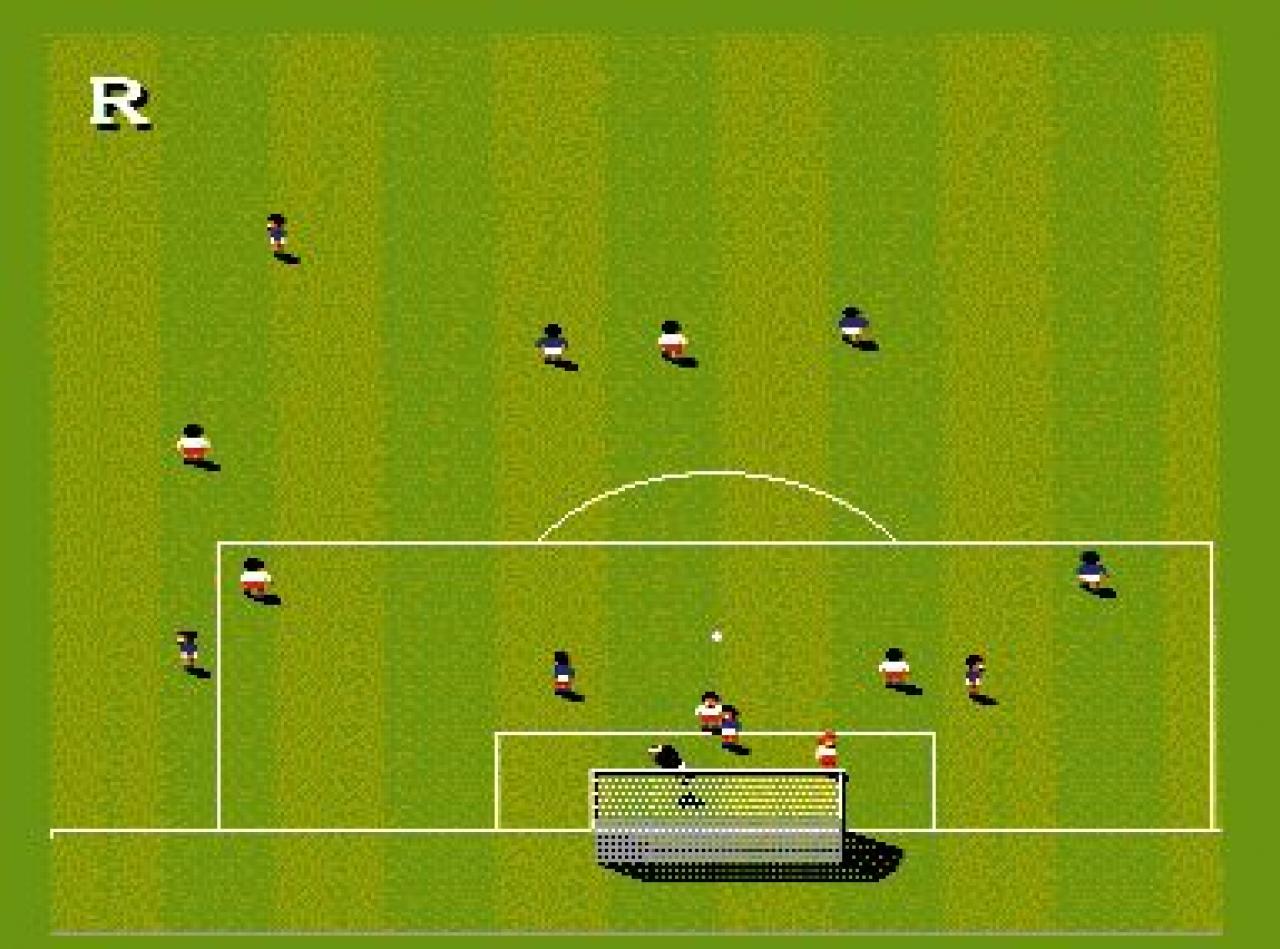 [10/06/2010] Sensible Soccer, Amiga 500, 1992. Der erste halbwegs realistische Mattscheibenkick, der bis heute eine große Fanschar begeistert. Das neue Grätschsystem sorgte für spektakuläre Abstauber, und auch Kopfbälle waren so effizient wie nie zuvor.