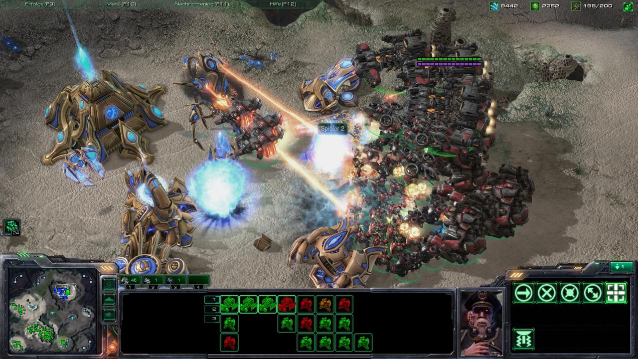 [30/07/2010] Mit einer ausgewogenen Armee aus verschiedenen Truppenteilen überrennen wir als Terraner eine Protoss-Basis, die sich noch im Aufbau befindet. Geschwindigkeit ist im Mehrspielerpart Trumpf.