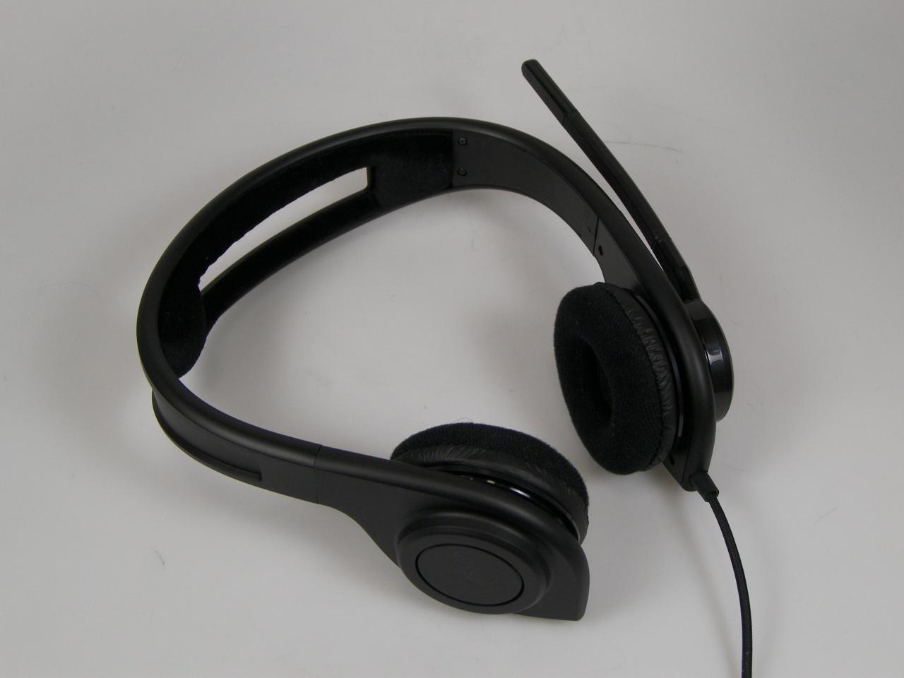 [11/08/2010] Razer Piranha