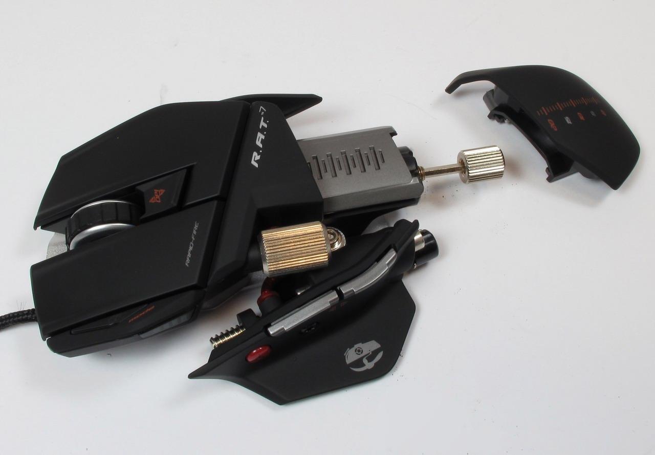[09/09/2010] In vielen Punkten an eure Hand anpassbar: die Saitek Cyborg R.A.T. 7