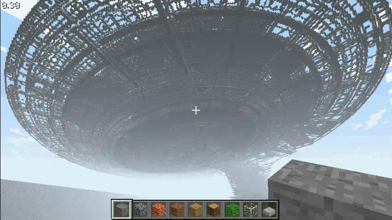[28/09/2010] Platz 10: Für den bunten Bastelkasten namens Minecraft wurde 22 Mal extern abgestimmt.