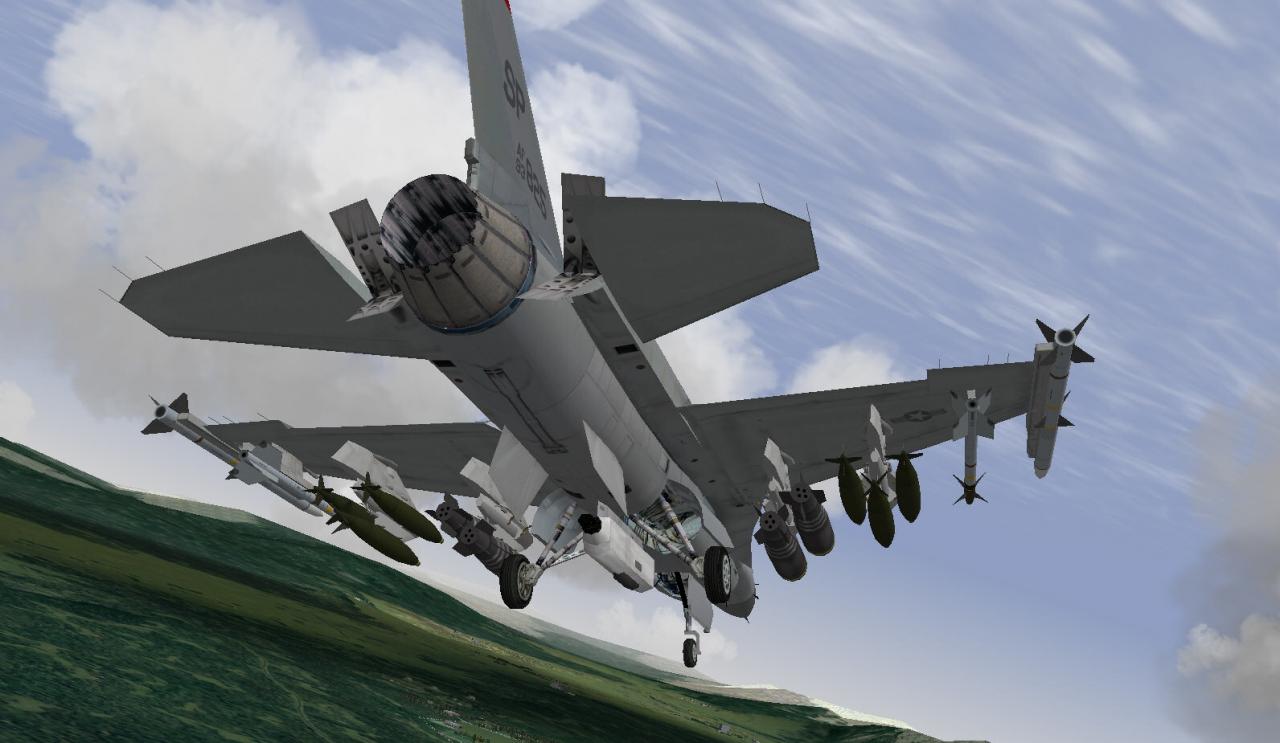 [08/10/2010] Falcon 4.0 gehört zu den Klassikern unter den militärischen Flugsimulationen. Neben einem 42 seitigem Kadettenhandbuch für Einsteiger gab es ein 700 Seiten umfassendes Handbuch.