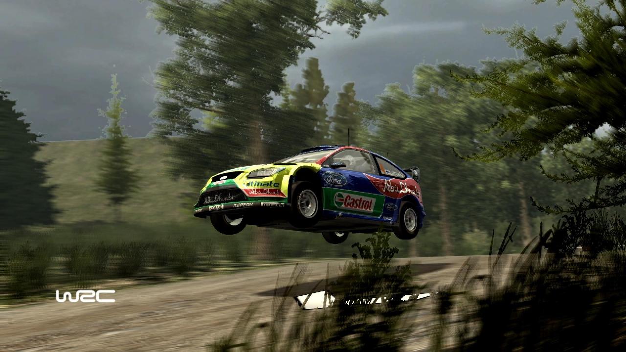 [07/10/2010] Sprünge gehören neben Haarnadelkurven zum gehobenen Rallye-Handwerk.