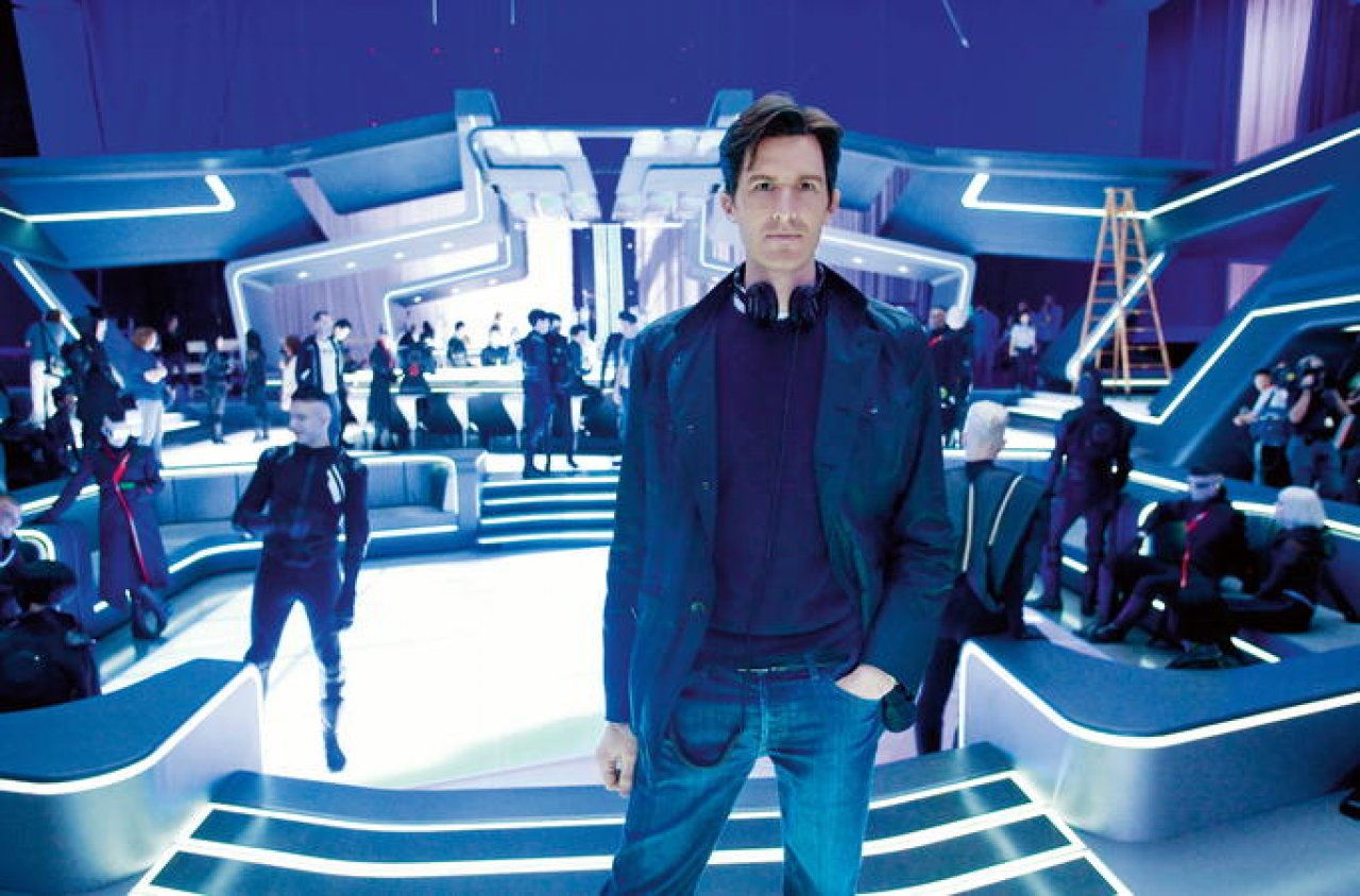 [24/01/2011] Der Regisseur Joseph Kosinski am Set.