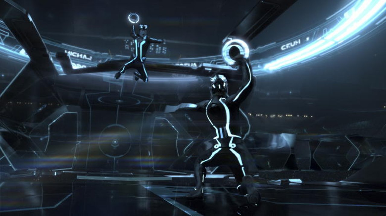 [24/01/2011] Und die Hardcore-Version davon: Virtual Neon-Frisbee-Battle on foot! (funktioniert ebenfalls besser mit einer Kette/Baseballschläger/Handfeuerwaffe - aber sieht dabei...naja s.o)