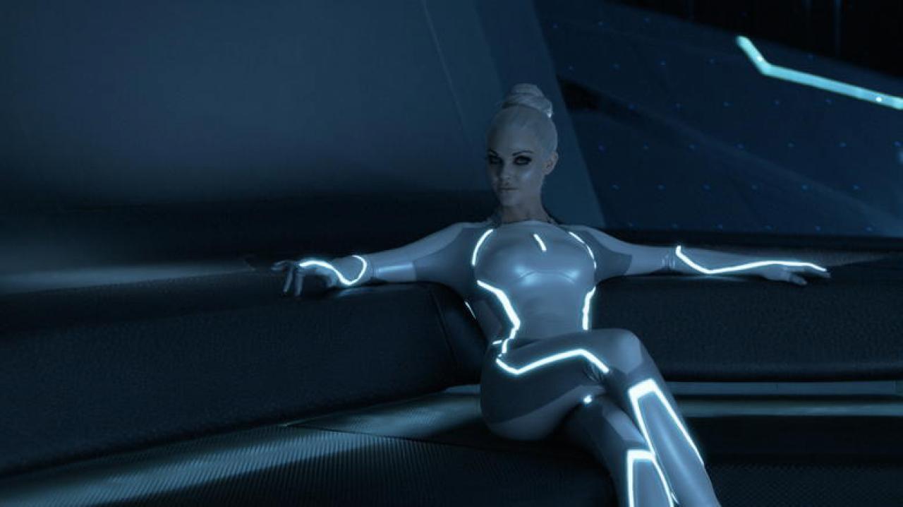 [24/01/2011] Disney-Produktion oder nicht: heiße Cyber-Space-Chicks sind Pflichtprogramm