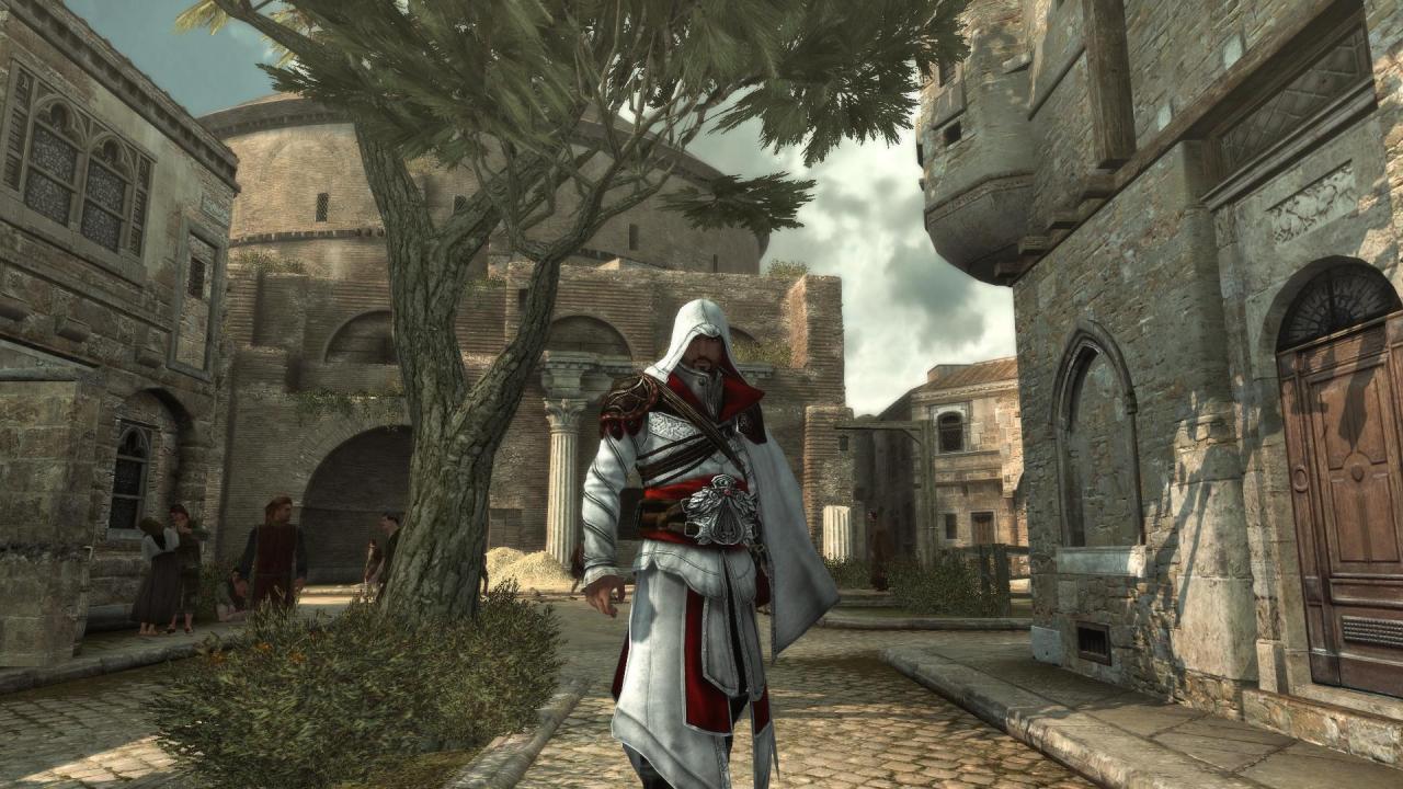 [21/02/2011] An diesen beiden Bildern kann man sehr deutlich die Unterschiede an Ezios Kleidung erkennen. Auch die Umgebung wirkt um einiges natürlich als noch im Vorgänger. Im Bild: Assassin's Creed: Brotherhood