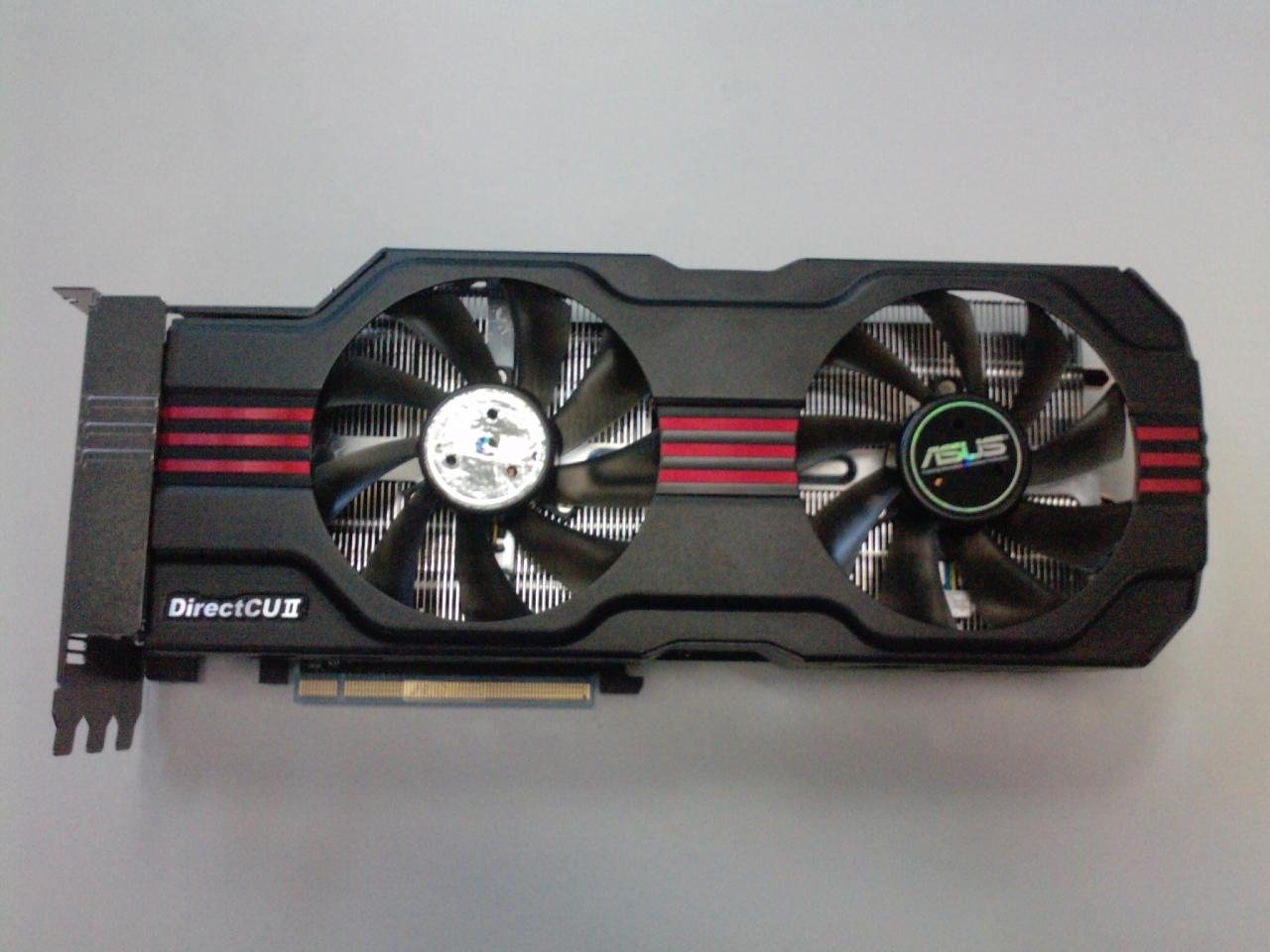 [10/02/2011] Asus Radeon HD 6970