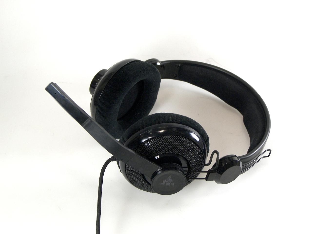 [23/02/2011] Razer Megalodon