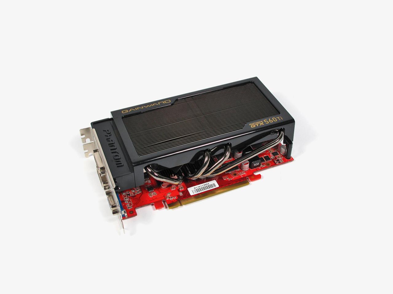 [02/03/2011] Die Gainward GeForce GTX 560 Ti ist eine extrem leise Grafikkarte mit entsprechender Kühlerform
