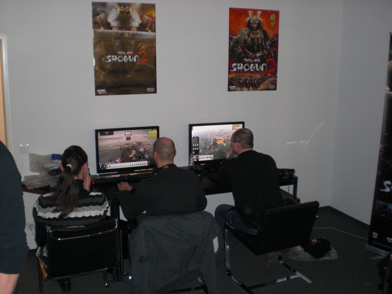 [12/03/2011] Frank R., PCG-Teilnehmer (rechts)