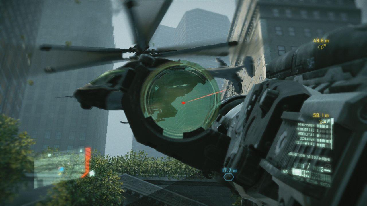 [05/04/2011] Sobald ihr das Dach betretet, werdet ihr von einem Hubschrauber attackiert. Auf der anderen Seite des Daches gibt es bei Munitionskisten einen Raketenwerfer, nehmt diesen und schaltet den Helikopter aus. Bei den selben Munitionskisten gibt es auch C4. Das benötigt ihr um die Tür aufzusprengen. Nun kommen noch einige wenige Gegner bis zur nächsten Zwischensequenz. Nach der Sequenz müsst ihr euch noch ein paar Aliens stellen, bevor das Kapitel beendet wird.