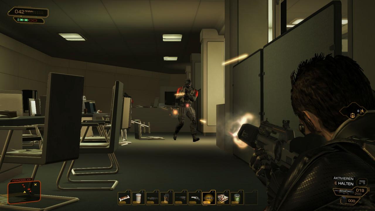 [22/08/2011] PC Games testet Deus Ex: Human Revolution. Die faszinierende Spielwelt leidet stellenweise unter doofen Gegnern und den langen Ladezeiten. (28)