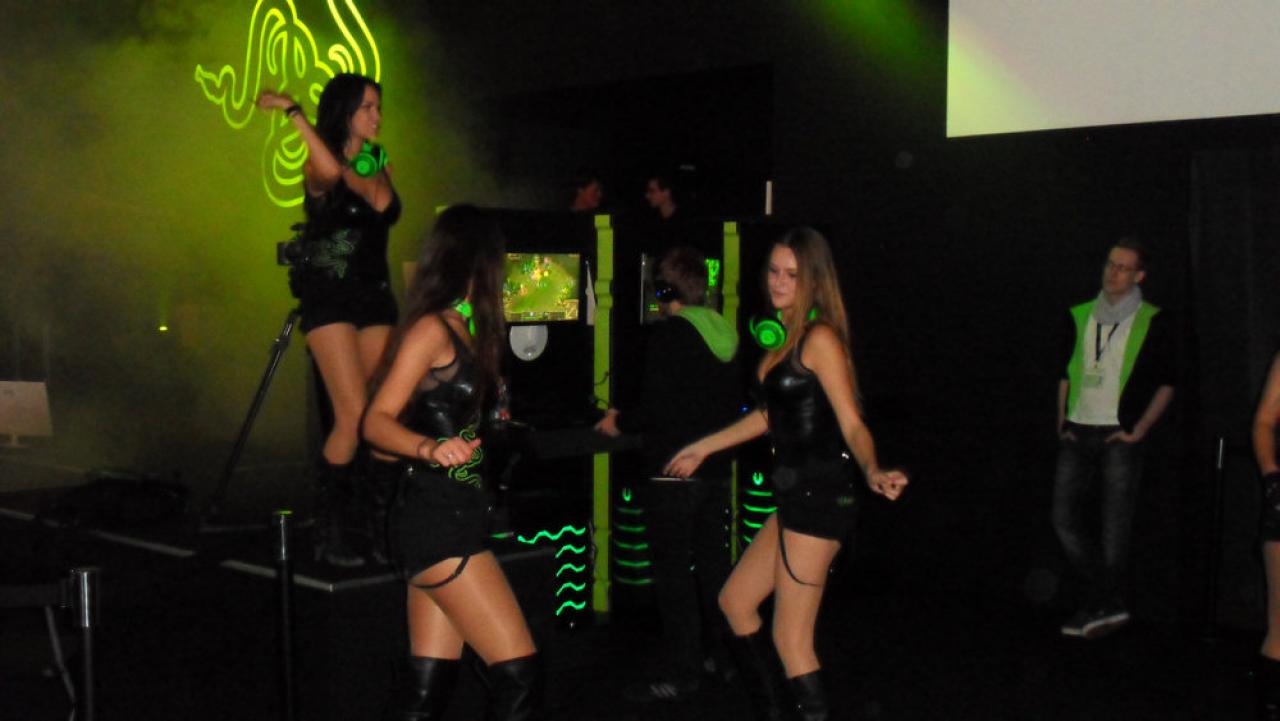 [17/08/2011] Hier gibt es die heißesten Messe-Babes der Gamescom 2011. Klickt auf Seite 2 des Artikels, um in den Bilder-Browser zu gelangen. (10)