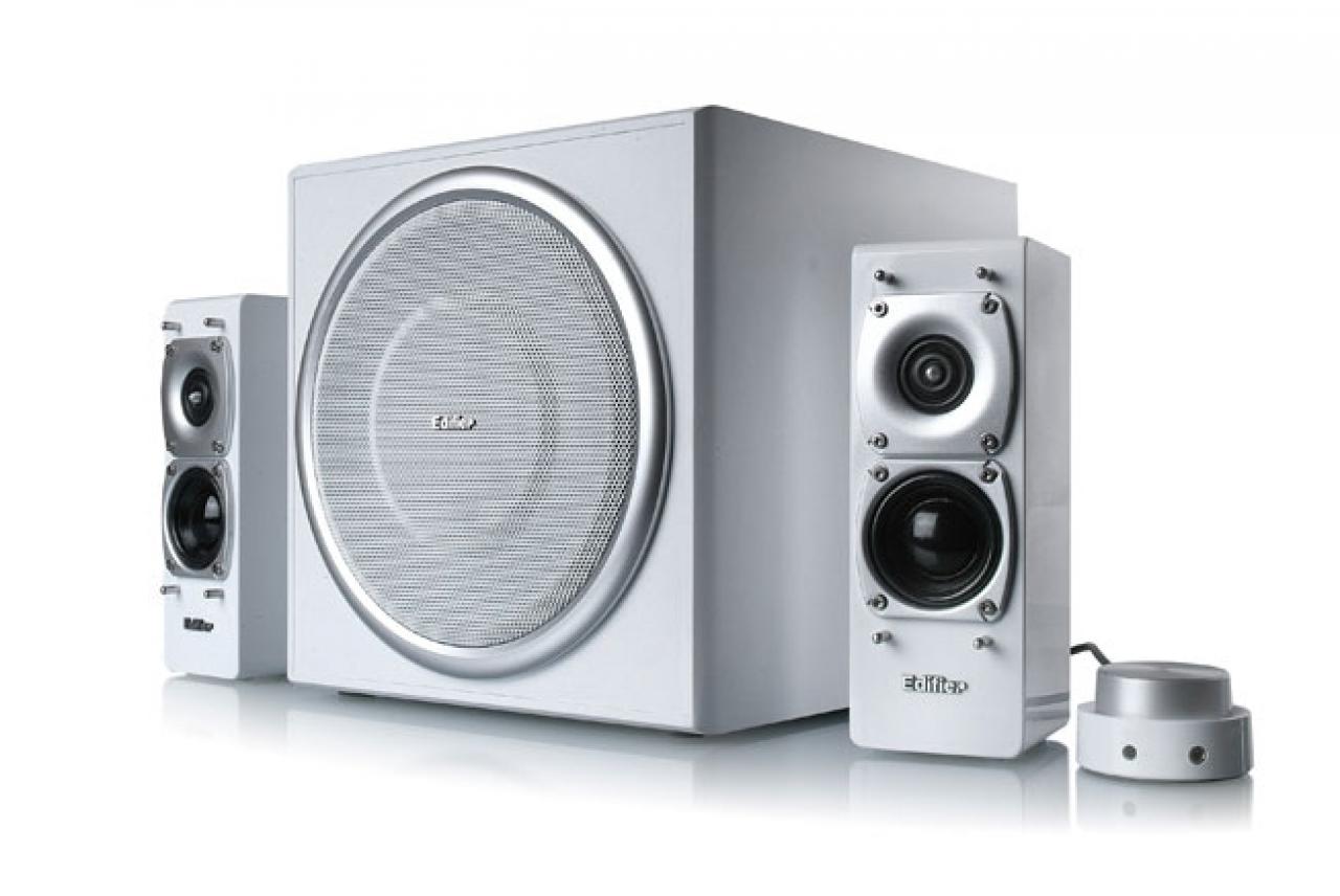 [09/09/2011] Edifier S330D