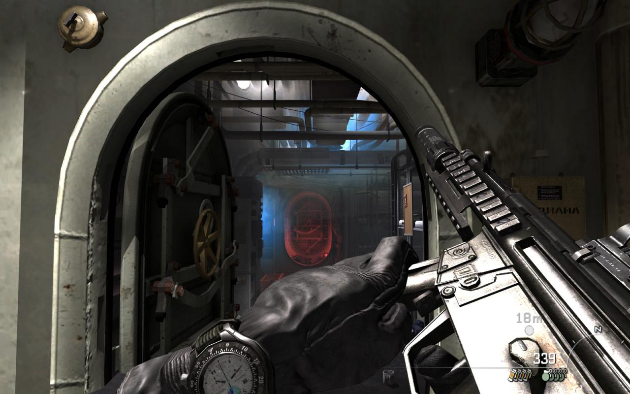 [08/11/2011] Modern Warfare 3: Tipp 4 - Im Moment des Nachladens gibt man immer ein besonders leichtes Ziel ab. Ein Magazin ist stets dann leer, wenn man es am wenigsten braucht. Daher passt ihr, ergänzend zum vorherigen Tipp, eure Bewegungen an die Magazingröße an. Bleibt immer in der Nähe von Deckungen, um dort nachzuladen, und spart damit nicht: lieber zu früh als zu spät!