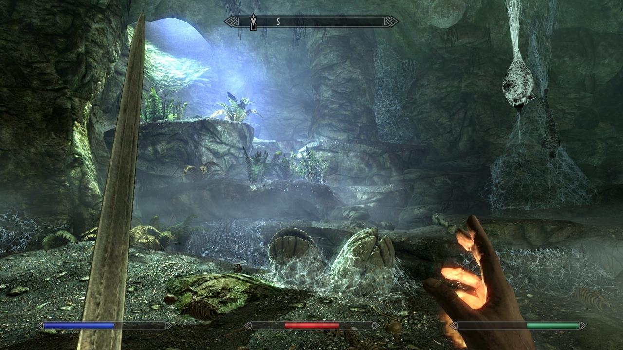 [10/11/2011] Seht euch die Höhlen und Grabstätten an: In den verschiedenen Dungeons in Skyrim gibt es zahlreiche Truhen und Gefäße, in denen sich Gold oder wertvolle Gegenstände verstecken. Wenn ihr es mit den Gegnern aufnehmen könnt, winkt also Reichtum.