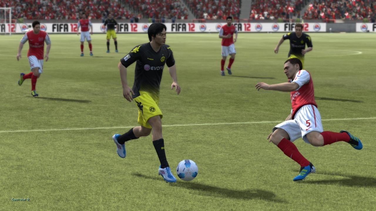 [02/12/2011] September: Alle Jahre wieder findet das Duell zwischen FIFA und PES statt. In der Ausgabe 10/11 konnte sich FIFA 12 mit 89 Prozent knapp gegen PES 2012 mit 88 Prozent durchsetzen.
