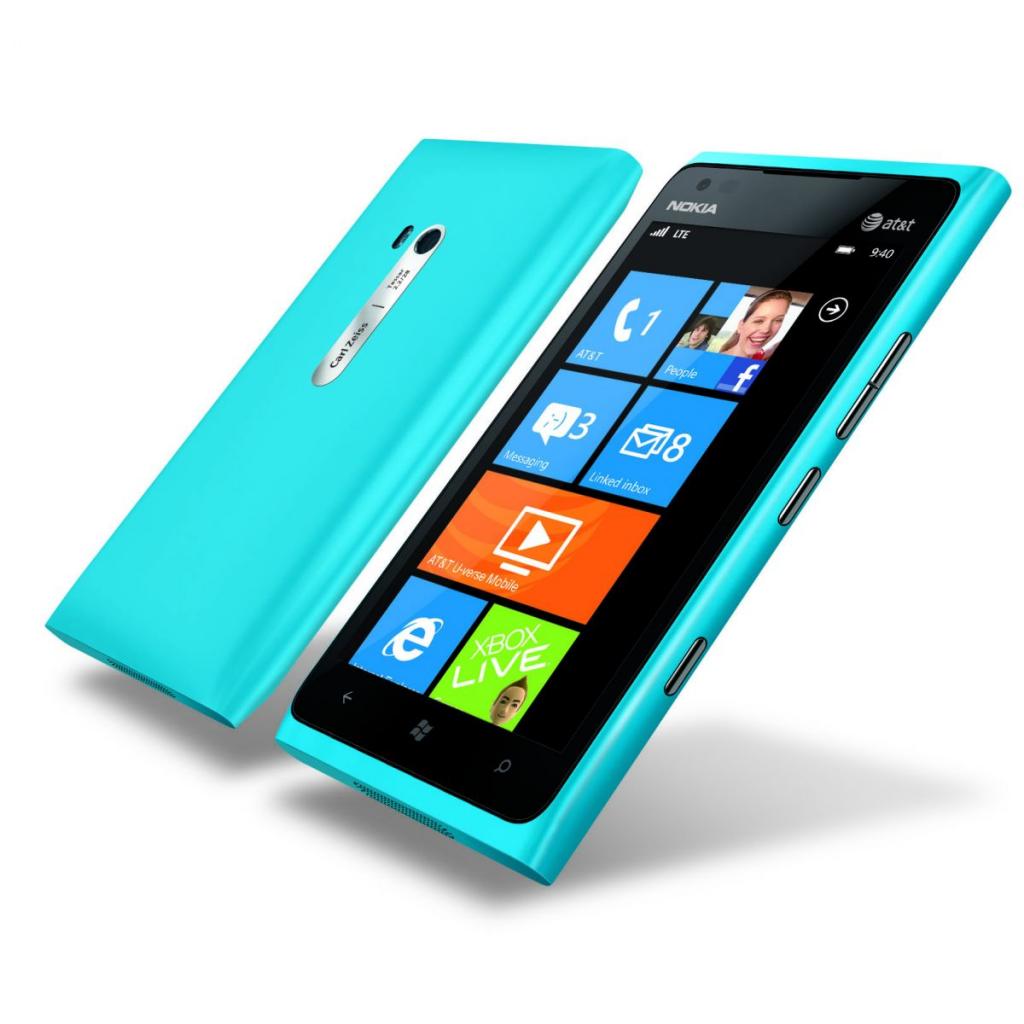 [10/01/2012] Nokia Lumia 900