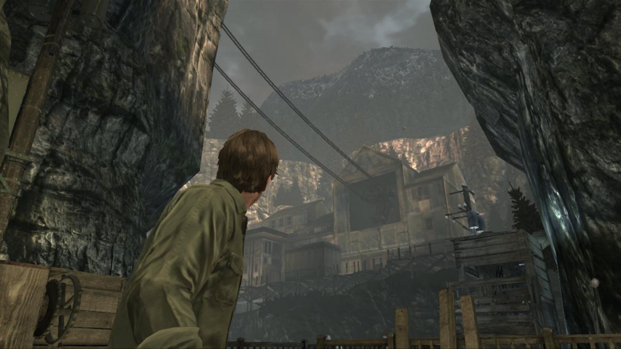 [04/01/2012] An Silent Hill darf inzwischen bekanntlich jedes Entwickler-Studio einmal ran. Der tschechischer Entwickler Vatra Games, der Downpour entwickelte, ist eine Tochterfirma von Kuju Entertainment. Selbst schuf Vatra zuvor nur Rush 'N Attack, einen Arcade-Plattformer. Kuju hingegen zeichnet sich für verschiedene Shooter-Spiele verantwortlich. Darunter auch Warhammer 40,000: Fire Warrior.