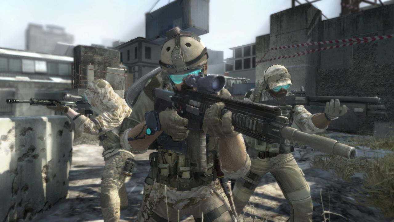 [07/03/2012] Ghost Recon Online ist erstaunlich gut. Die Team-Features sorgen für taktisches Zusammenspiel unter Fremden, wie in kaum einem anderen Online-Shooter. Der Ingame-Shop beinhaltet unter anderem auch verstärkte Munition gegen Echtgeld, aber das ist auch das einzige, was man ankreiden kann. Alles andere ist gut ausbalanciert. 
