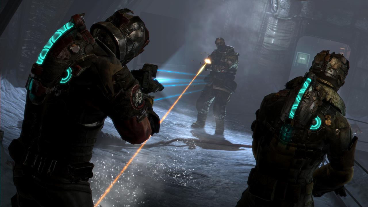 [05/06/2012] Geteiltes Leid, ist halbes Leid - das ist auch der Leitspruch für den Multiplayer-Modus von Dead Space 3. Hier haben wir die Möglichkeit, die Singleplayer-Kampagne des Horror-Schockers mit einem Gefährten durchzustehen, der uns beispielsweise beim Lösen eines Rätsels beschützen muss oder uns im Falle unseres Ablebens wiederbeleben kann.