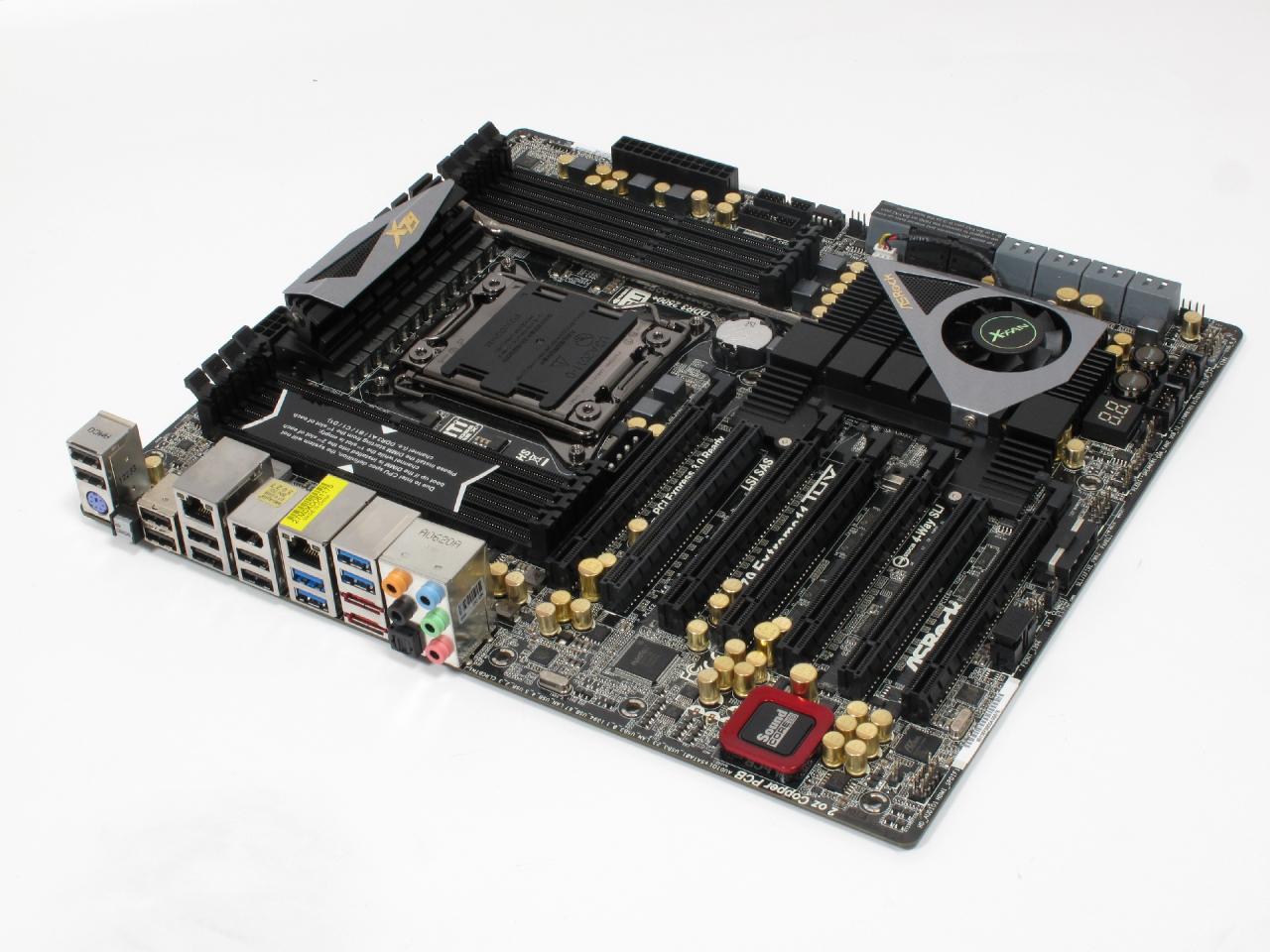 [07/08/2012] Unser Edel-Mainboard für 550 Euro: ASRock X79 Extreme11