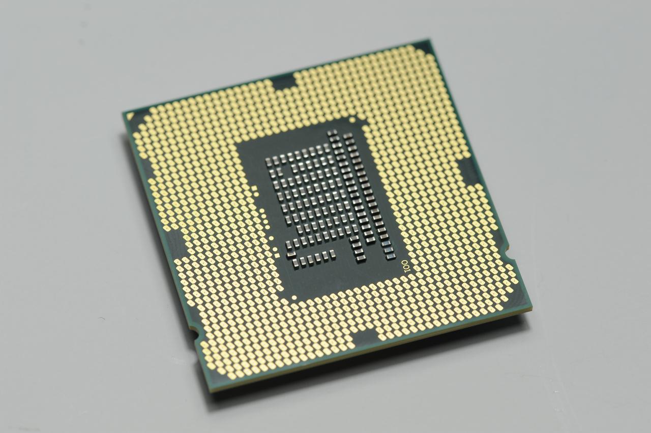 [06/09/2012] Rückseite Intel Core i3