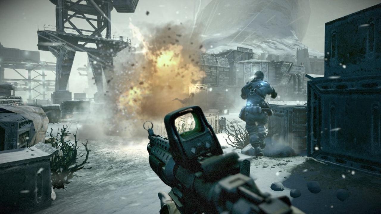 [30/10/2012] Killzone 3 - Der PS3-exklusive Shooter setzt auf brachial inszenierte Schlachten mit überzeichneten Charakteren. Ihr befördert im Spielverlauf ganze Armeen ins digitale Jenseits, in einigen Spielabschnitten sogar aus der Luft (Stichwort: Jet-Pack). In puncto Grafik ist Killzone 3 eine echte Augenweide. Schade, dass ein PC-Release undenbkar ist. 