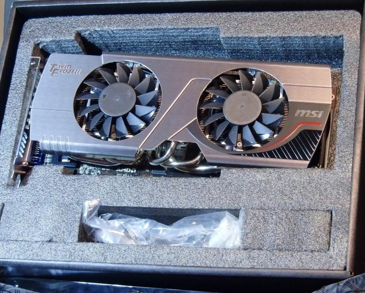 [13/12/2012] MSI Frozr 7950