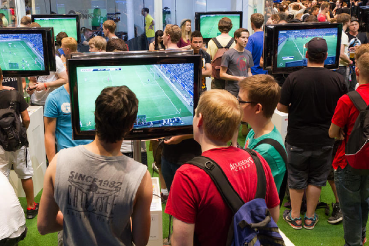 [14/12/2012] Videospiele sind ein sinnloser Zeitvertreib - Der Markt boomt und Videospiele haben sich als festes ein Unterhaltungsmedium etabliert. Wer Games immer noch als wertlos verteufelt, zeigt lediglich seine Ignoranz.