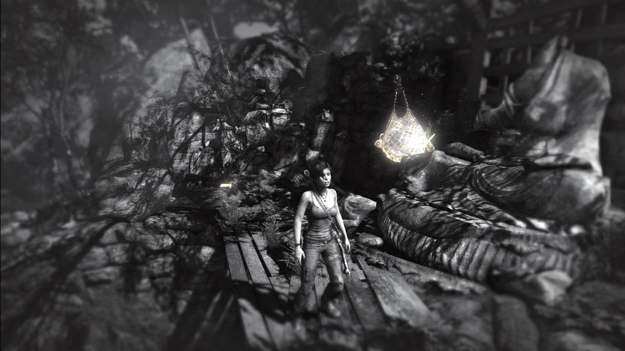 [03/03/2013] Links neben der Statue ist ein Buch.