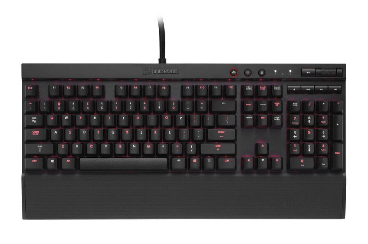 [21/03/2013] Corsair Vengeance K70 (125 Euro)