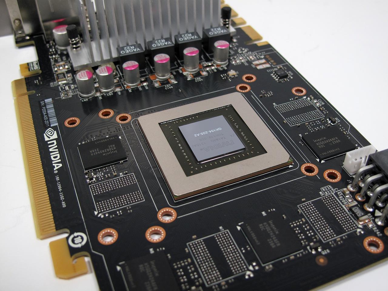 [24/06/2013] GTX 760: unter dem Kühler steckt der altbekannte GK104-Grafikchip