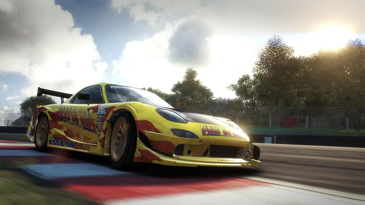 [25/06/2013] Grid 2 und andere Rennspiele gehen in Ordnung. Bringt euren Kindern jedoch direkt bei dieser Gelegenheit bei, an roten Ampeln stets zu warten und nach rechts und links zu schauen. Wenn nämlich jemand auf echten Straßen so fährt wie der Papa oder die Mama im Spiel, gibt es noch ein böses Aua.